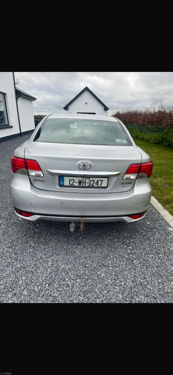 Toyota Avensis 2012 - Image 4