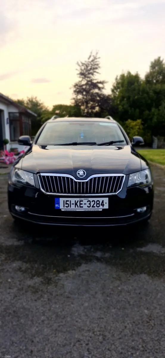 Skoda Superb 2015 - Image 1