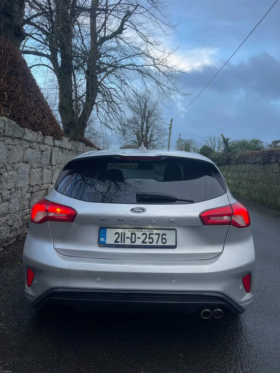 2021 Ford Focus ST Line - Image 4