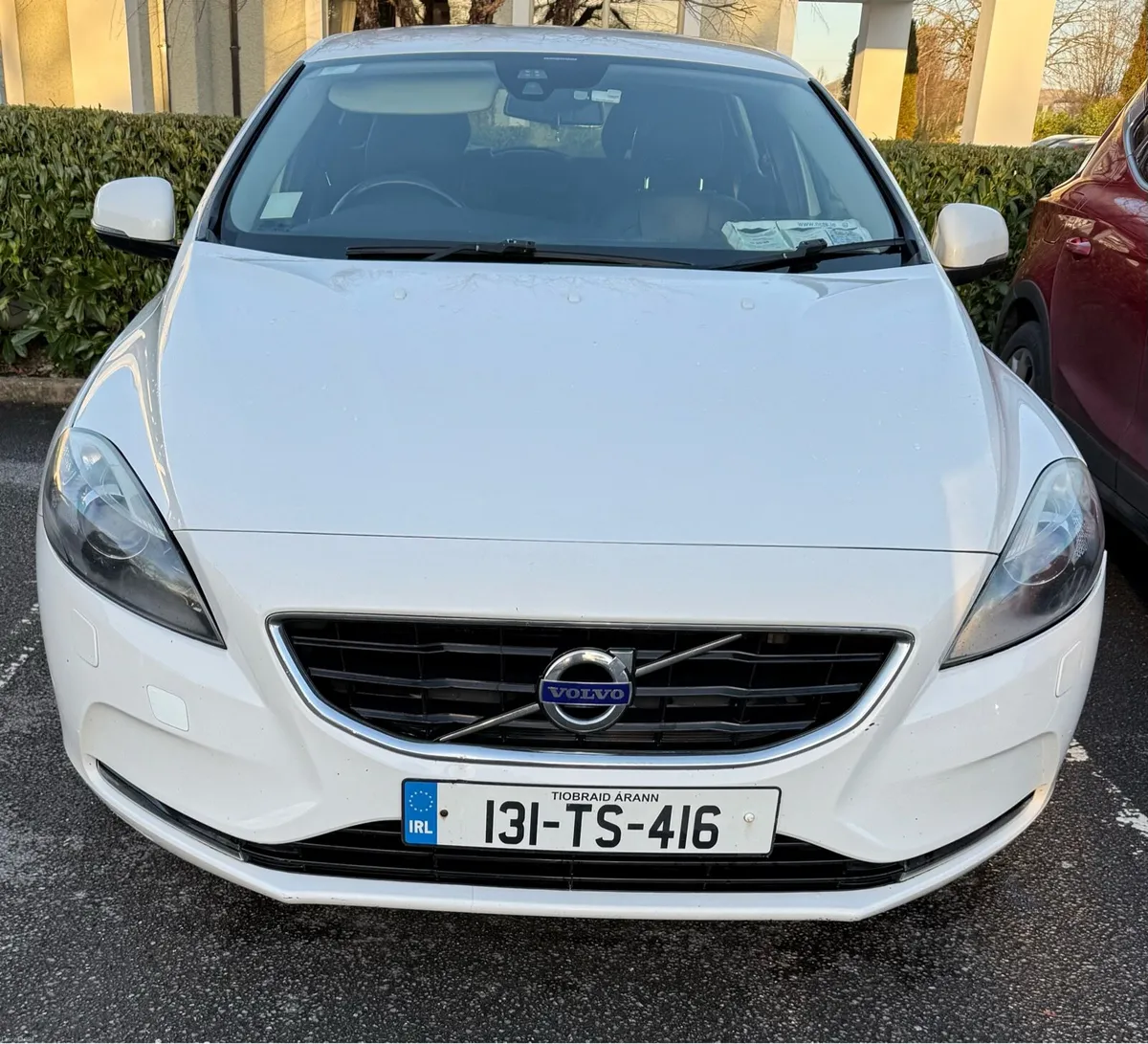 Volvo V40 - Image 1