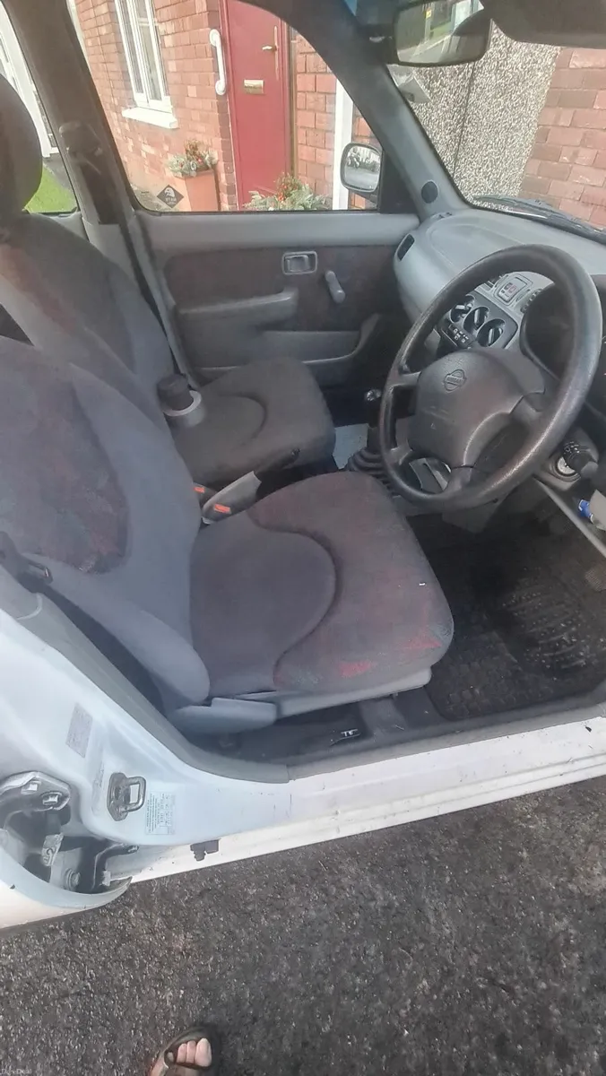 Nissan Micra 1998 very low miles - Image 3