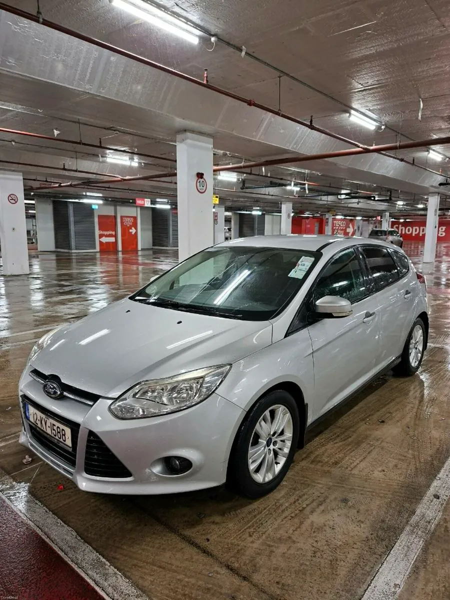 FORD FOCUS 2012 - Image 2