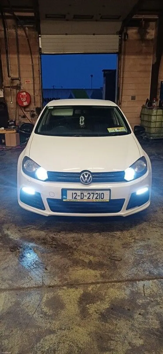 2012 Volkswagen Golf - Image 1