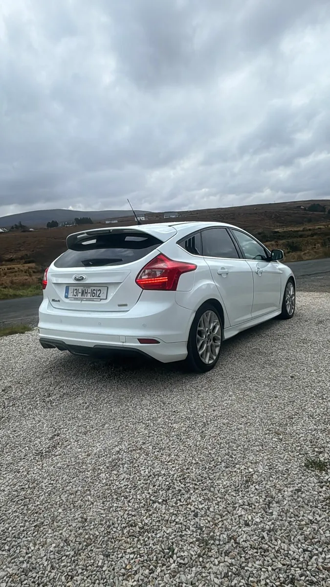 Ford Focus 1.6 Zetec - Image 3