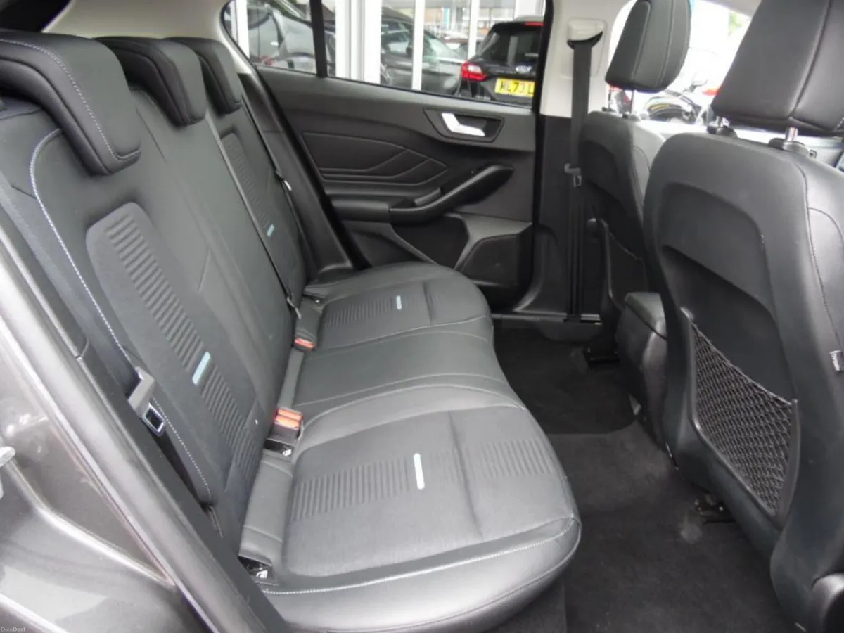 FORD FOCUS 1.5 EBL 120 ACTIVE X 2021 NCT 01/18 TAX - Image 4