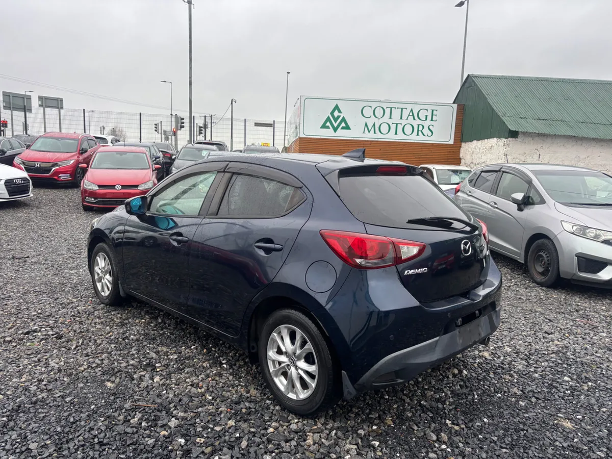 Mazda Demio - Image 3