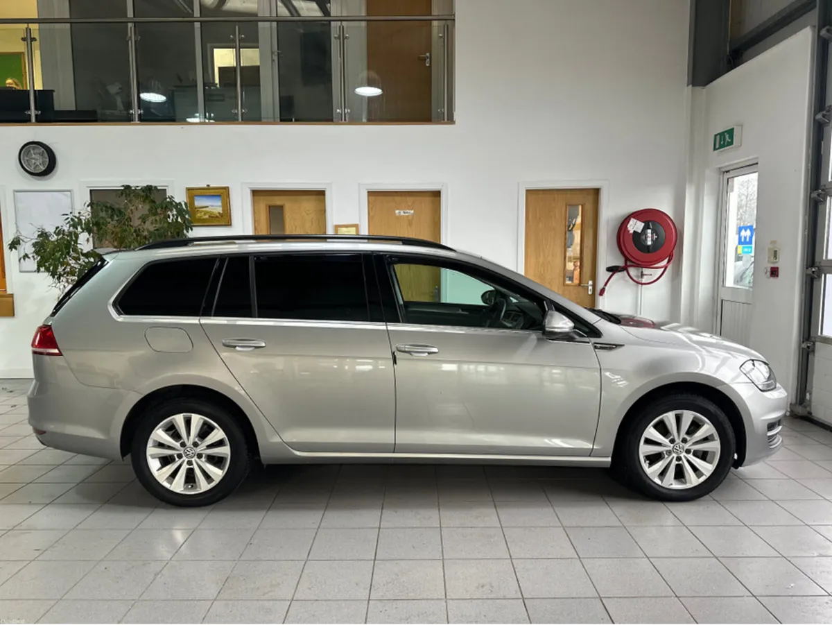 Volkswagen Golf DBA-AUCJZ 5DR AUTO - Image 4