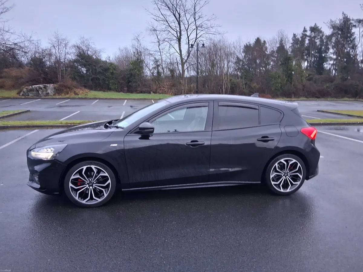 2021 Ford Focus St-Line X 1.5 Diesel Manual - Image 3