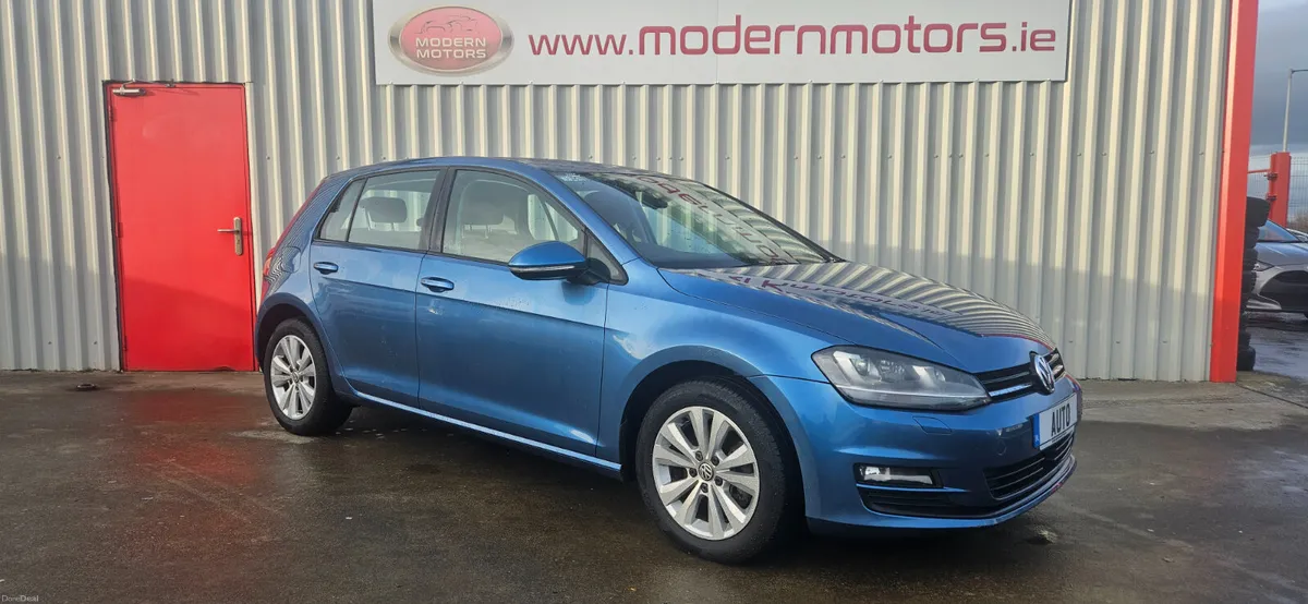 Volkswagen Golf automatic 1.2 comfortline low kms - Image 1