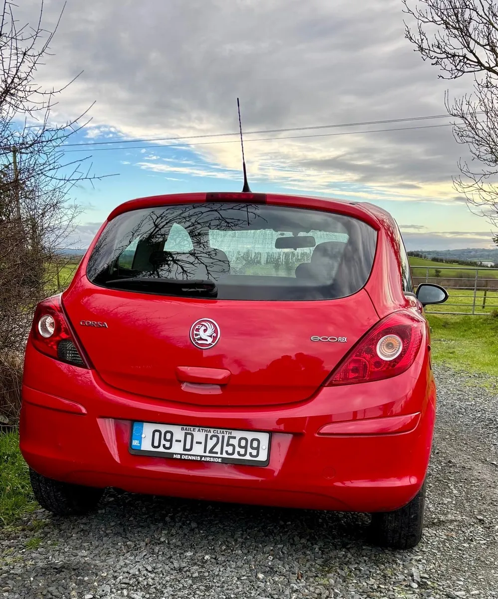 Vauxhall Corsa 2009 - Image 3