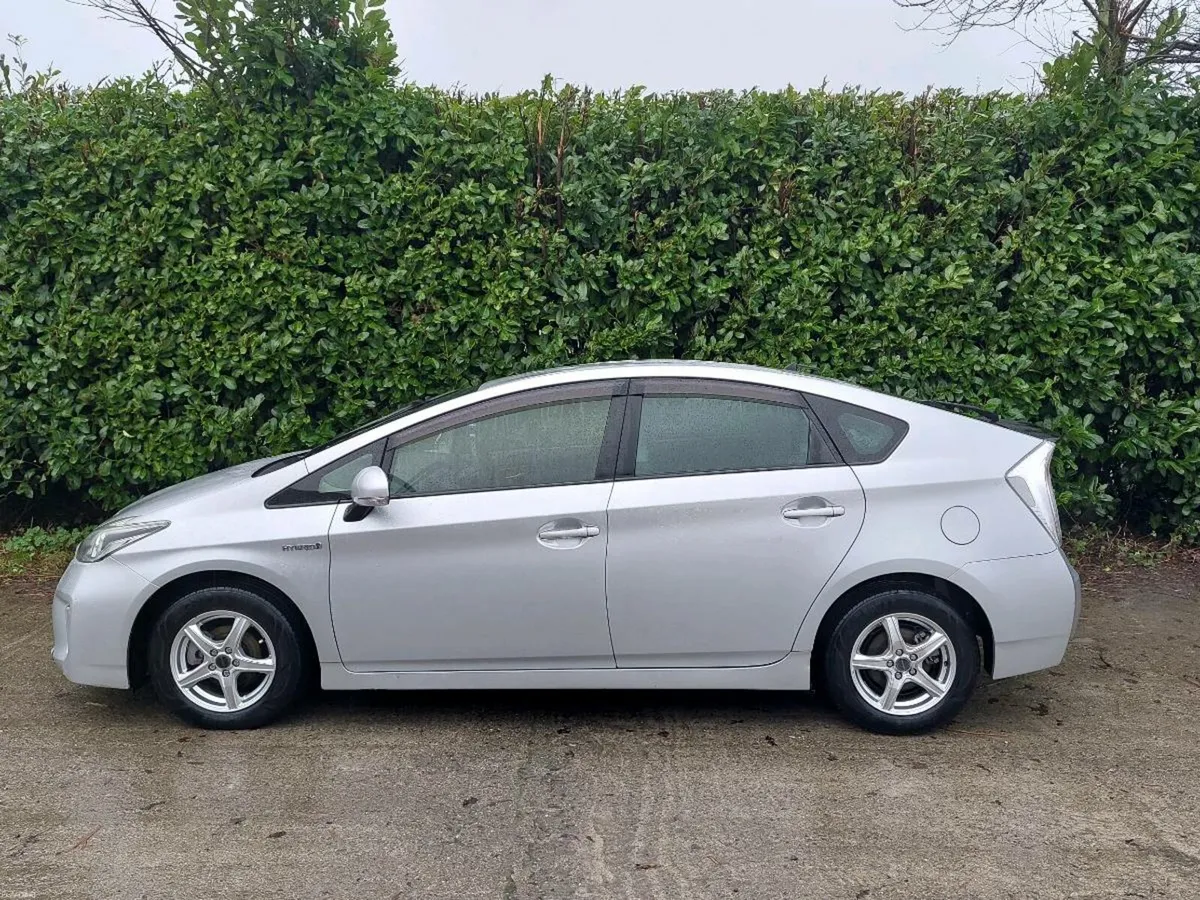 2015 TOYOTA PRIUS 1.8 HYBRID SYNERGY DRIVE - Image 3