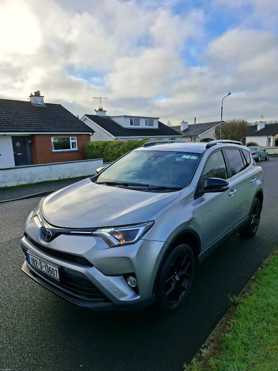 TOYOTA RAV4 2018 - Image 2