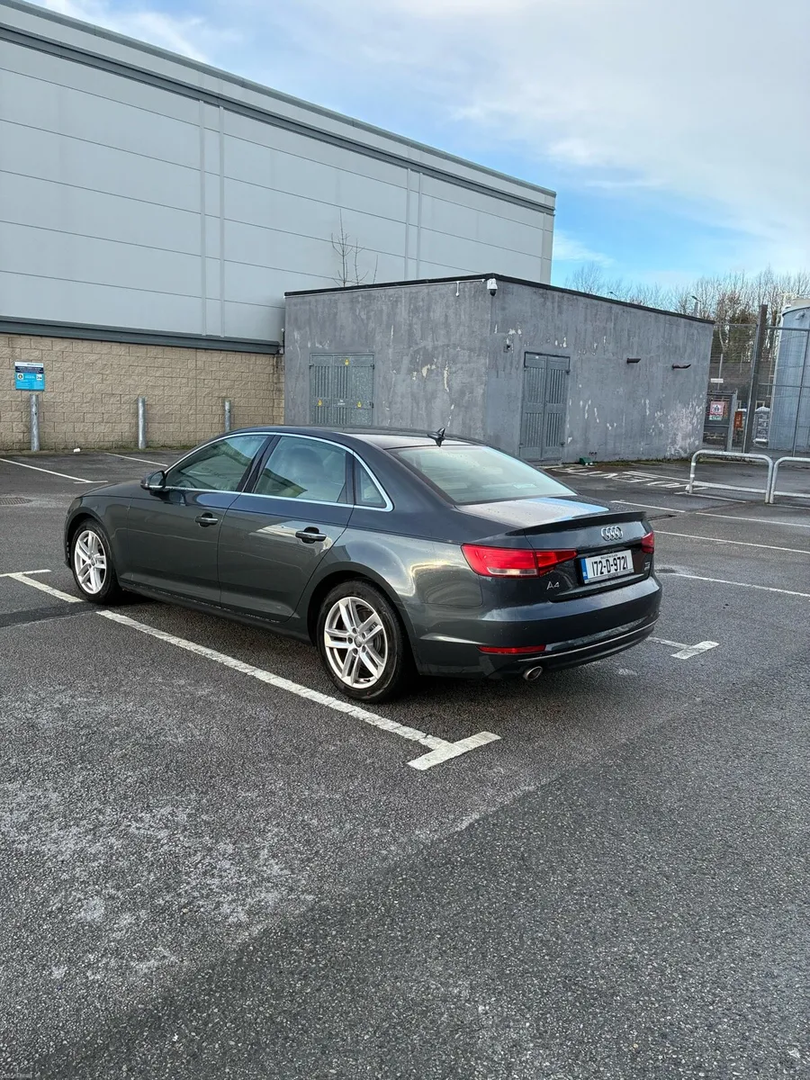 Audi A4 2017 - Image 3