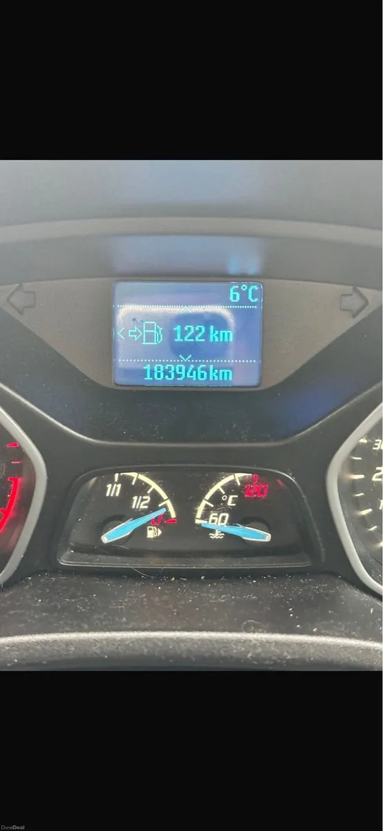 Ford Focus LOW KMS - Image 4