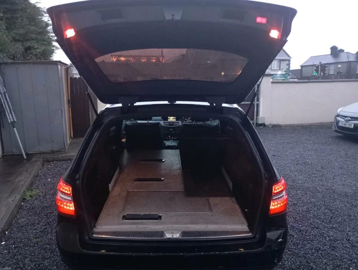 Mercedes hearse ambulance 12 - Image 3