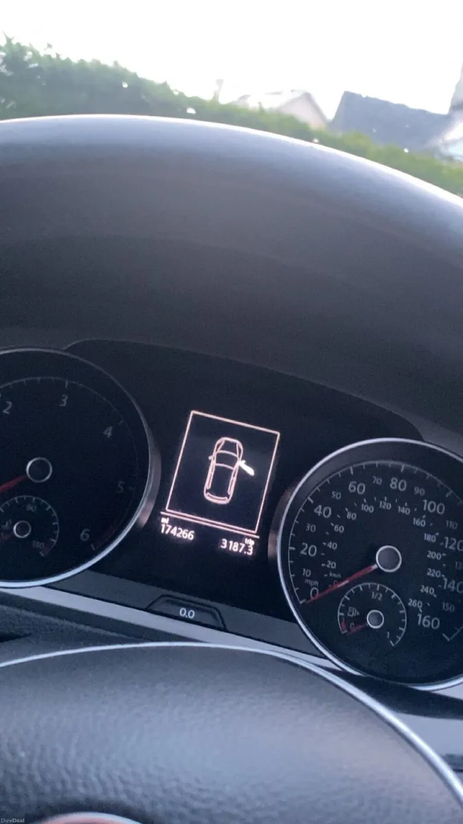 Volkswagen Golf 2014 - Image 3