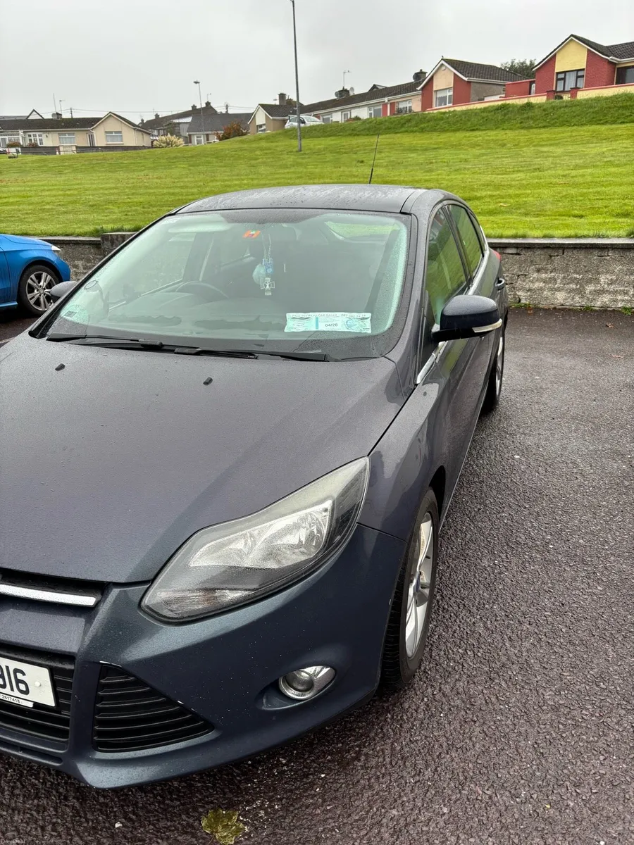 FORD FOCUS 1.6 TDCI ZETEC - Image 2