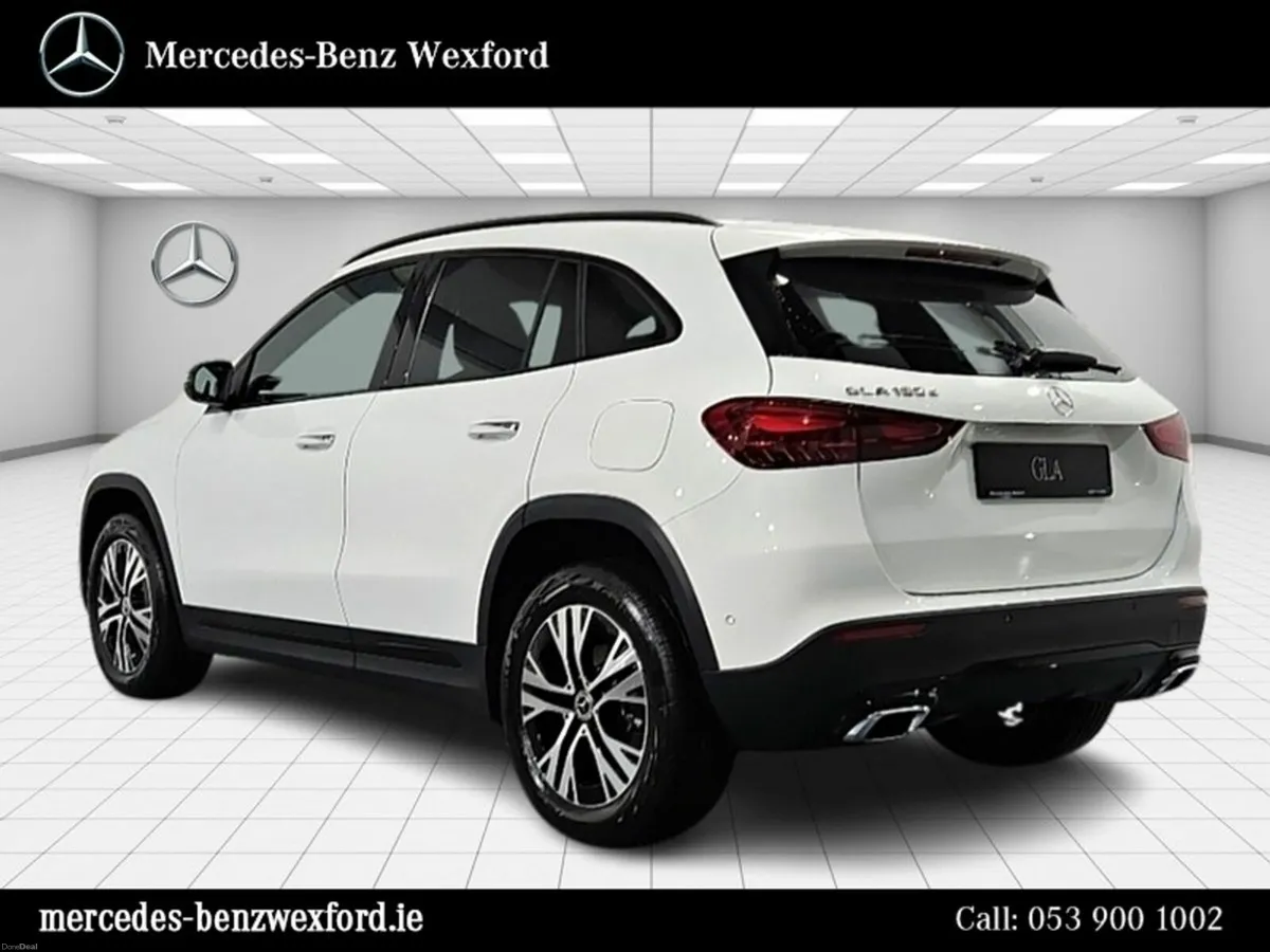Mercedes-Benz GLA 180D Progressive Plus with Night - Image 4