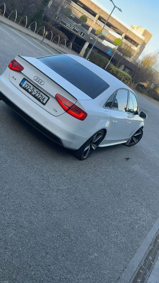 Audi A4 S line black edition CarPlay timing belt D - Image 2