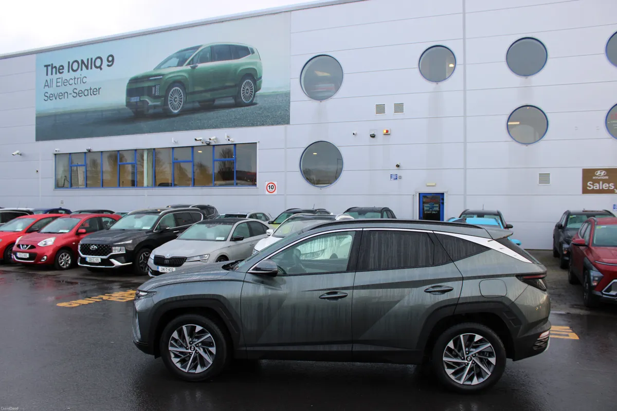 Hyundai Tucson 2023 - Image 2