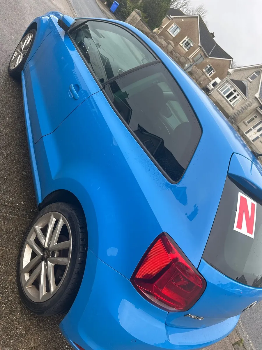 Volkswagen polo - Image 2