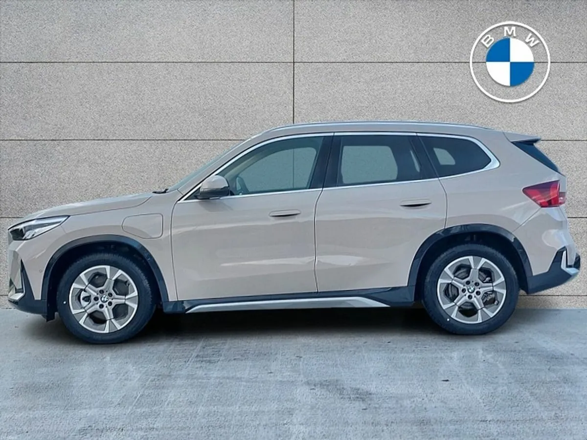 BMW X1 xDrive25e xLine - Image 3