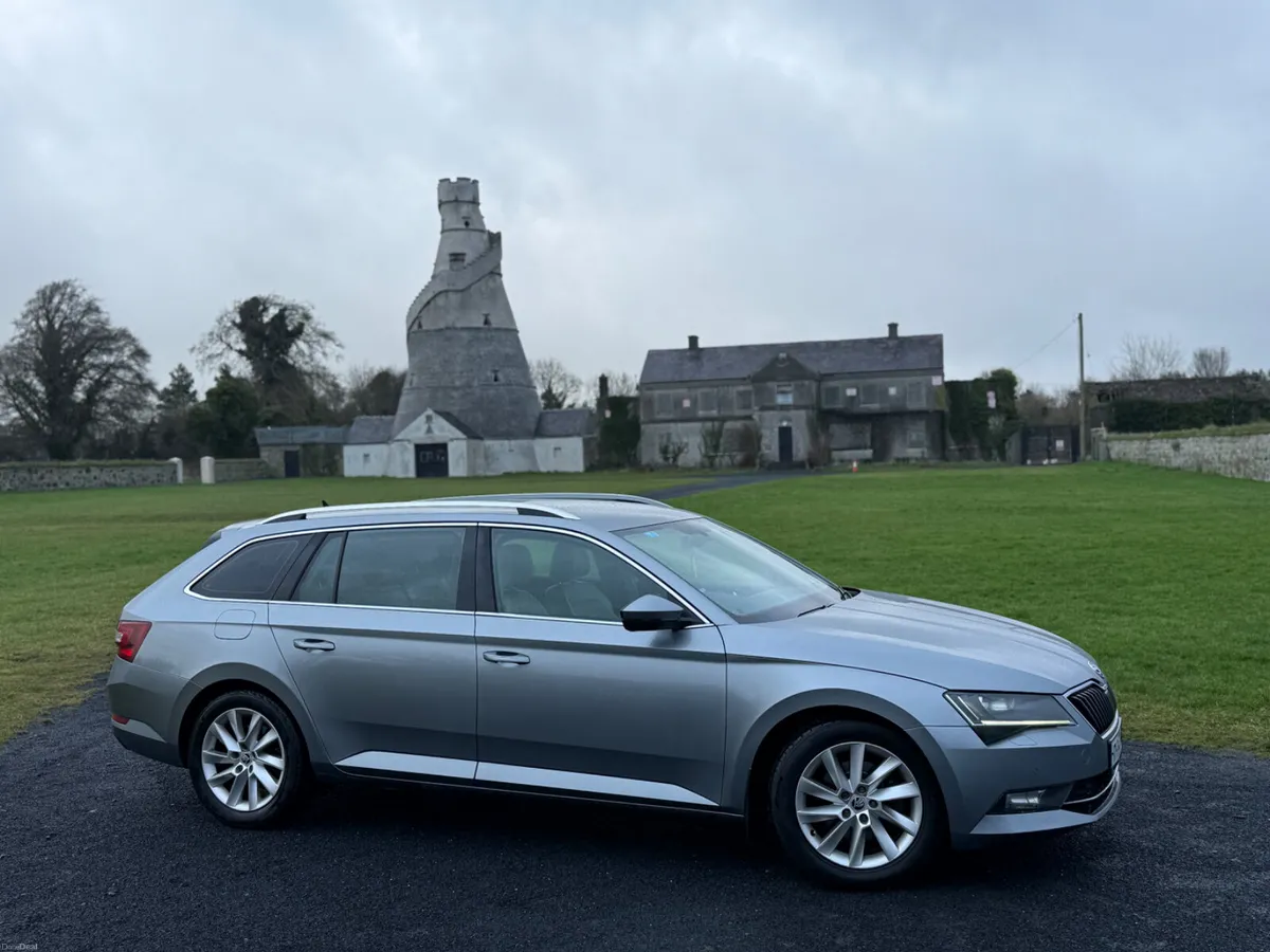 2017 Skoda Superb 2.0TDI Style - Image 2