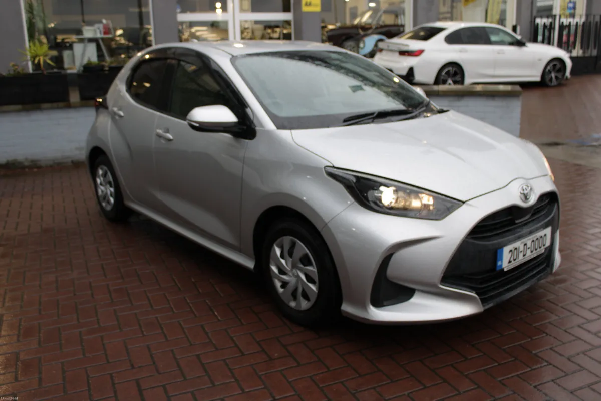 1.0 X-EDITION 5DR  HATCHBACK AUTOMATIC// - Image 1