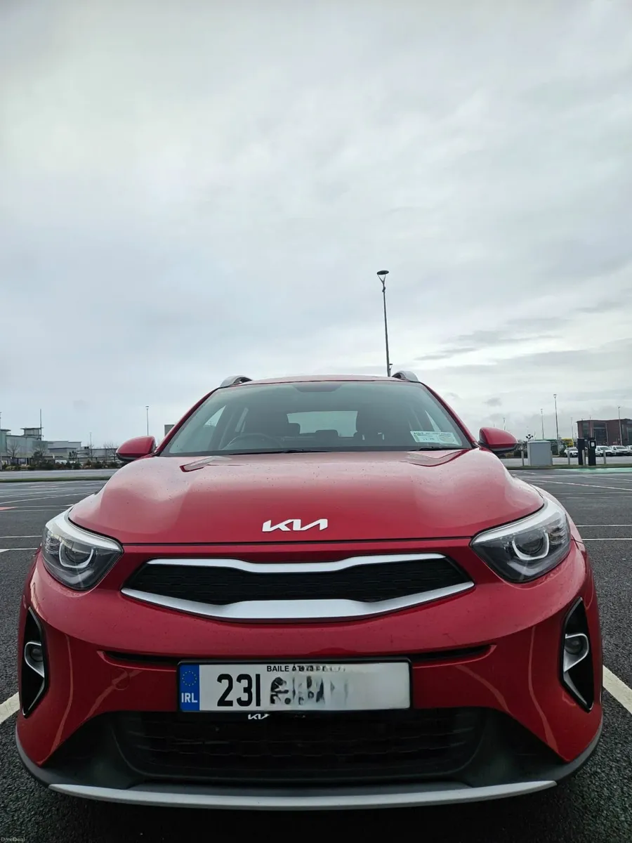 Kia Stonic 2023 - Image 3