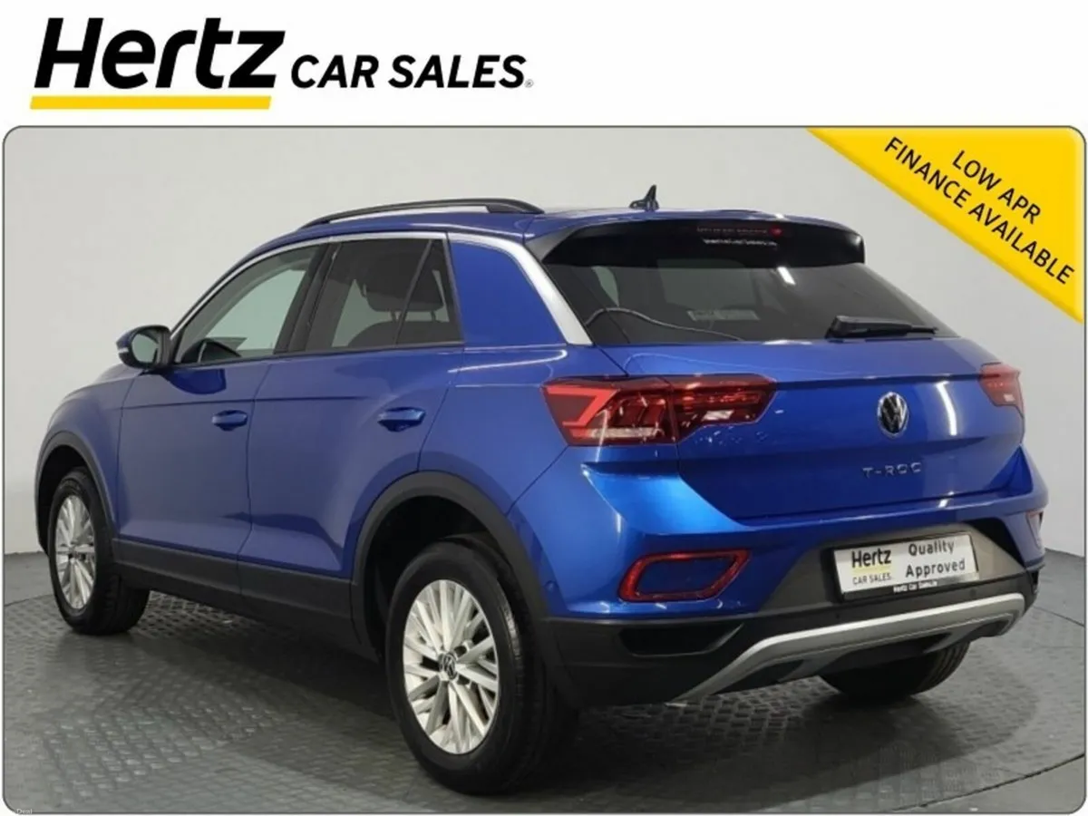 Volkswagen T-Roc LIFE TDI 2.0 Diesel Manual - Image 4