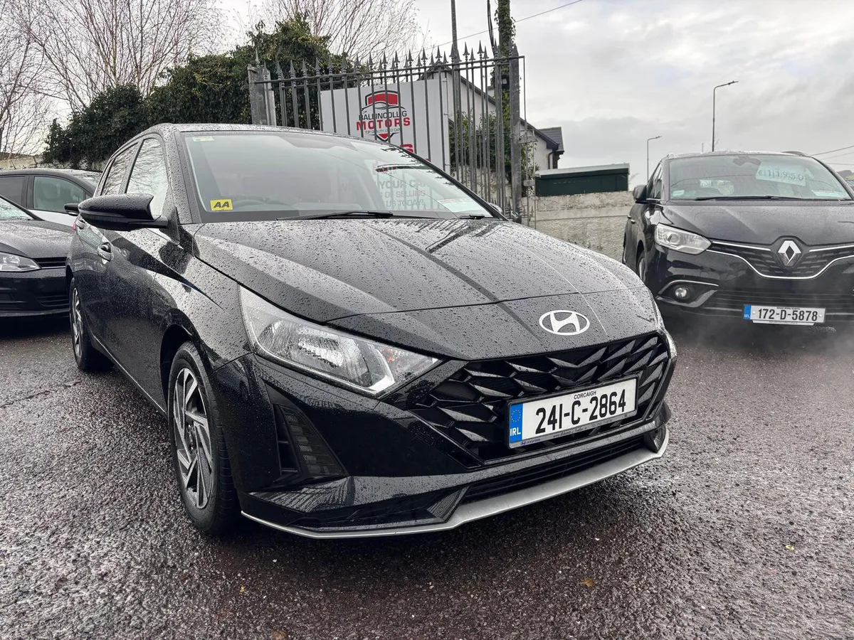 Hyundai i20 2024  AUTOMATIC  PETROL - Image 1