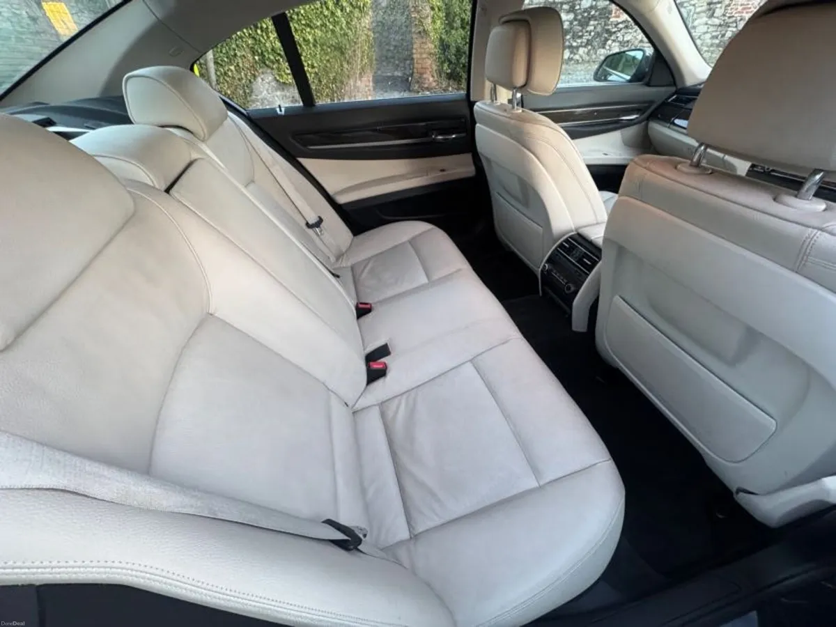2014 NMW 730D SE - Image 4