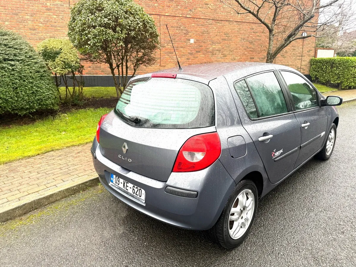 Renault Clio  NCT   1/27 - Image 4