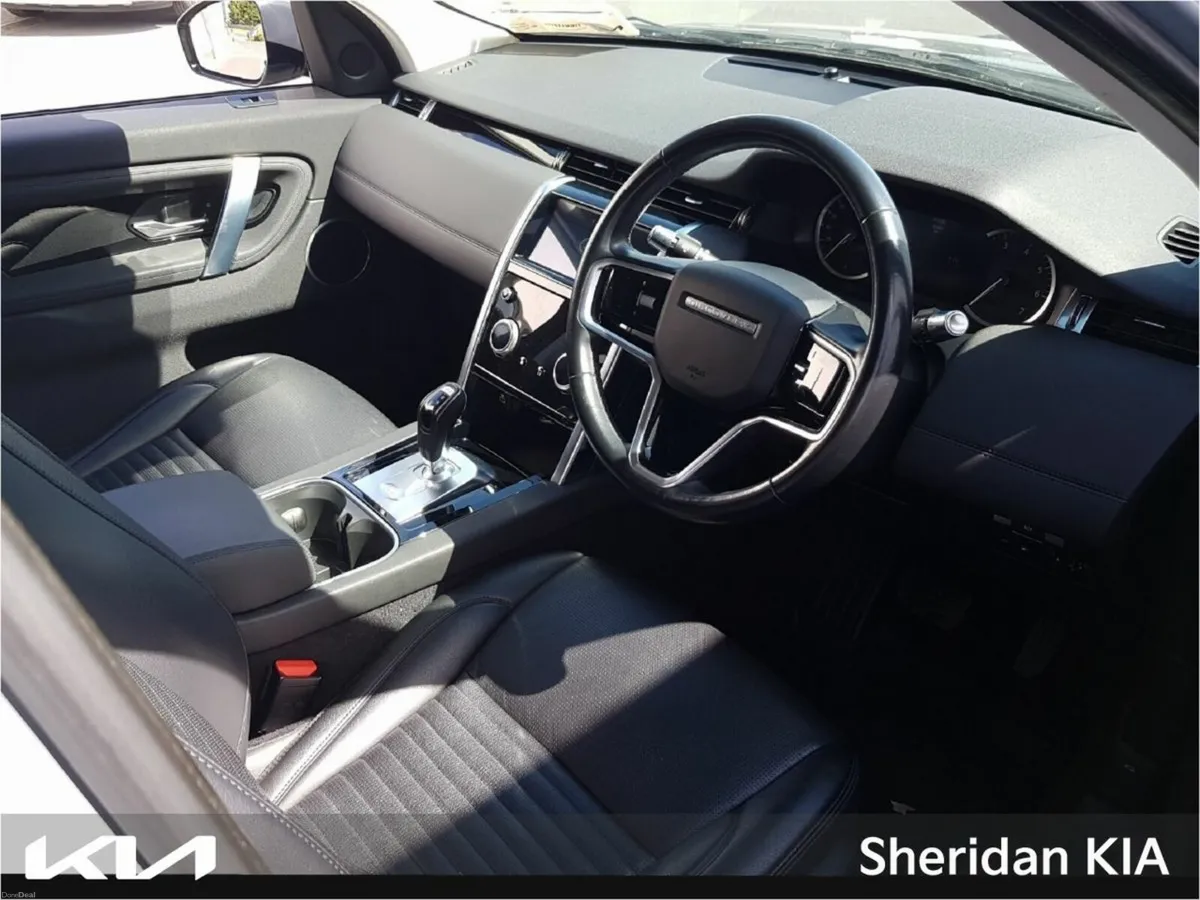 Land Rover Discovery Sport 1.5 I3 PHEV 300 PS AWD - Image 2