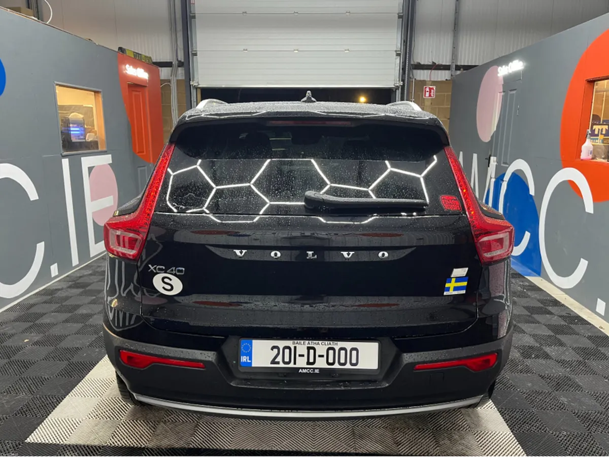Volvo XC40 €30950 2020 VOLVO XC40 RECHARGE PLUG-IN - Image 3