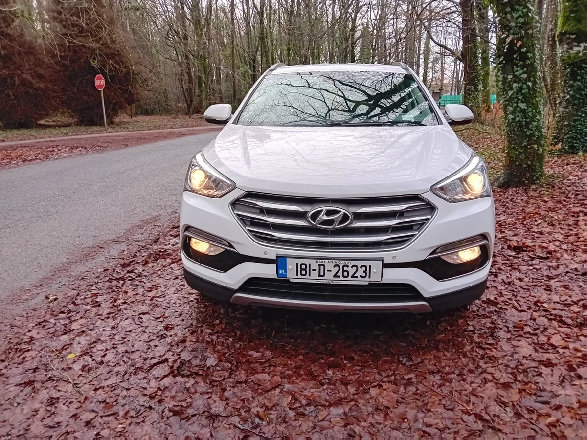 181 HYUNDAI SANTA FE , 2.2 CRDI 4X4 EXEC 7 SEATER - Image 2