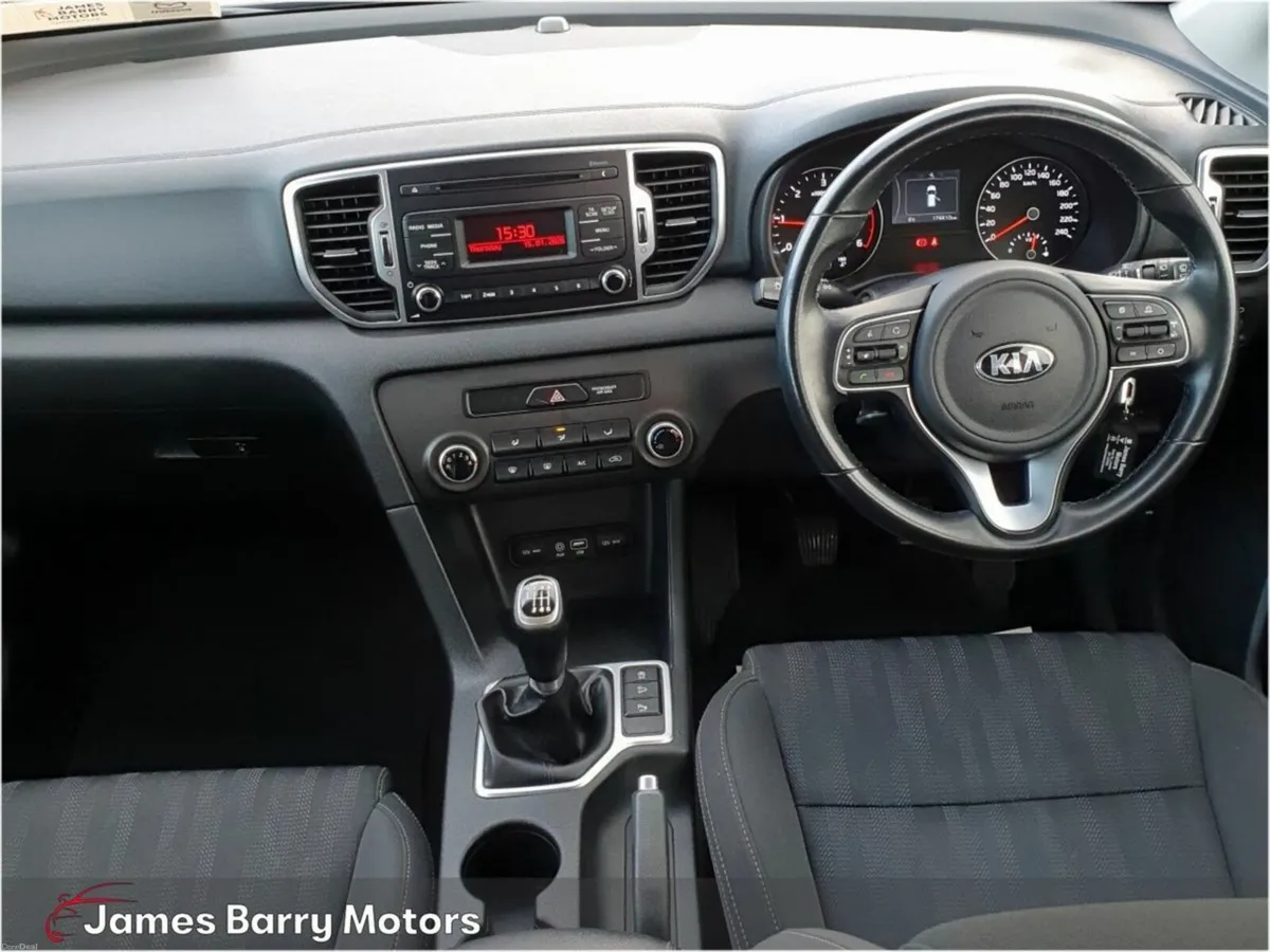 Kia Sportage 1.7 LX - Image 3