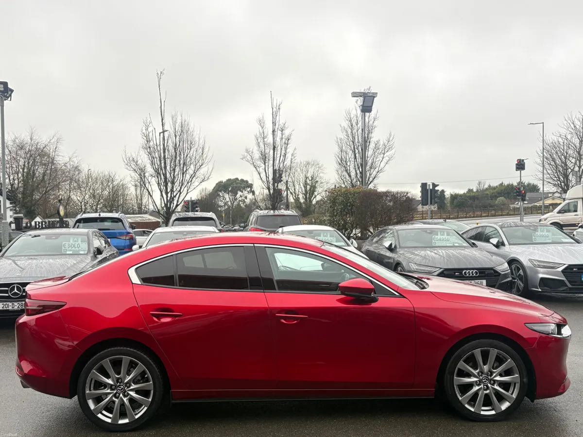 202 Mazda 3 Platinum Sport Sky-X 2.0 Petrol - Image 4