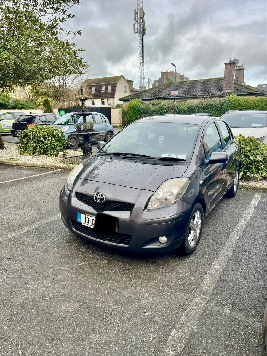 Toyota Yaris - Image 1