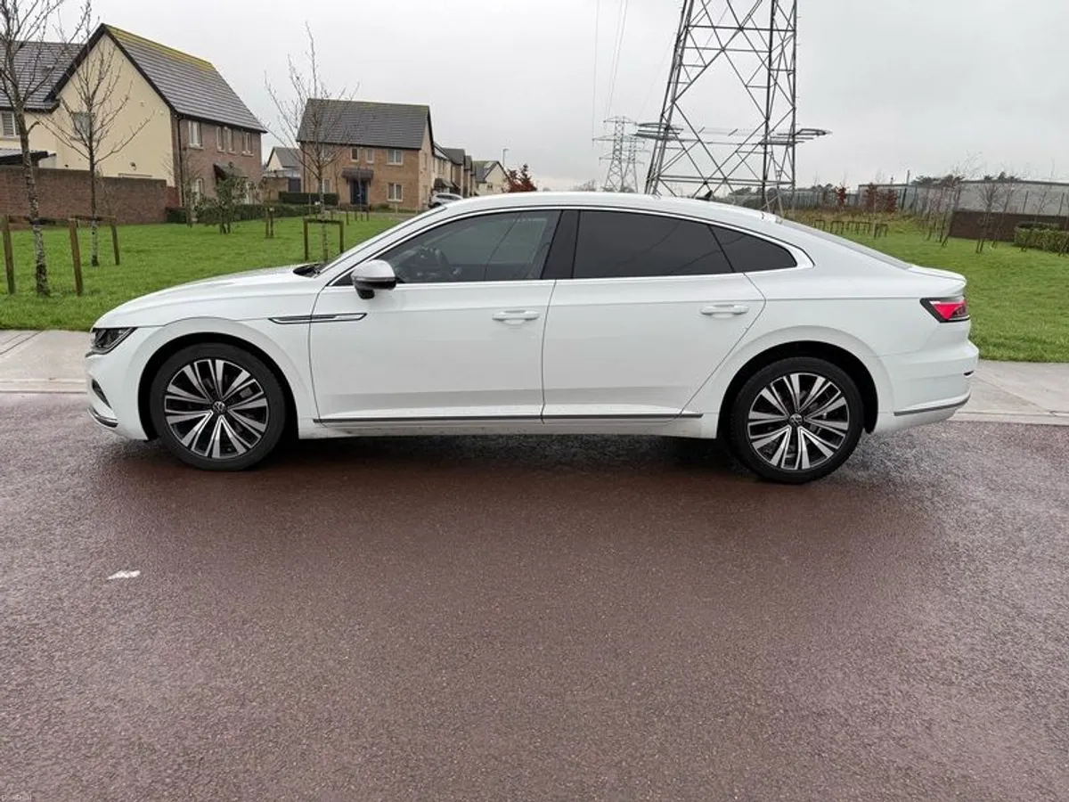 2022 Volkswagen Arteon - Image 2