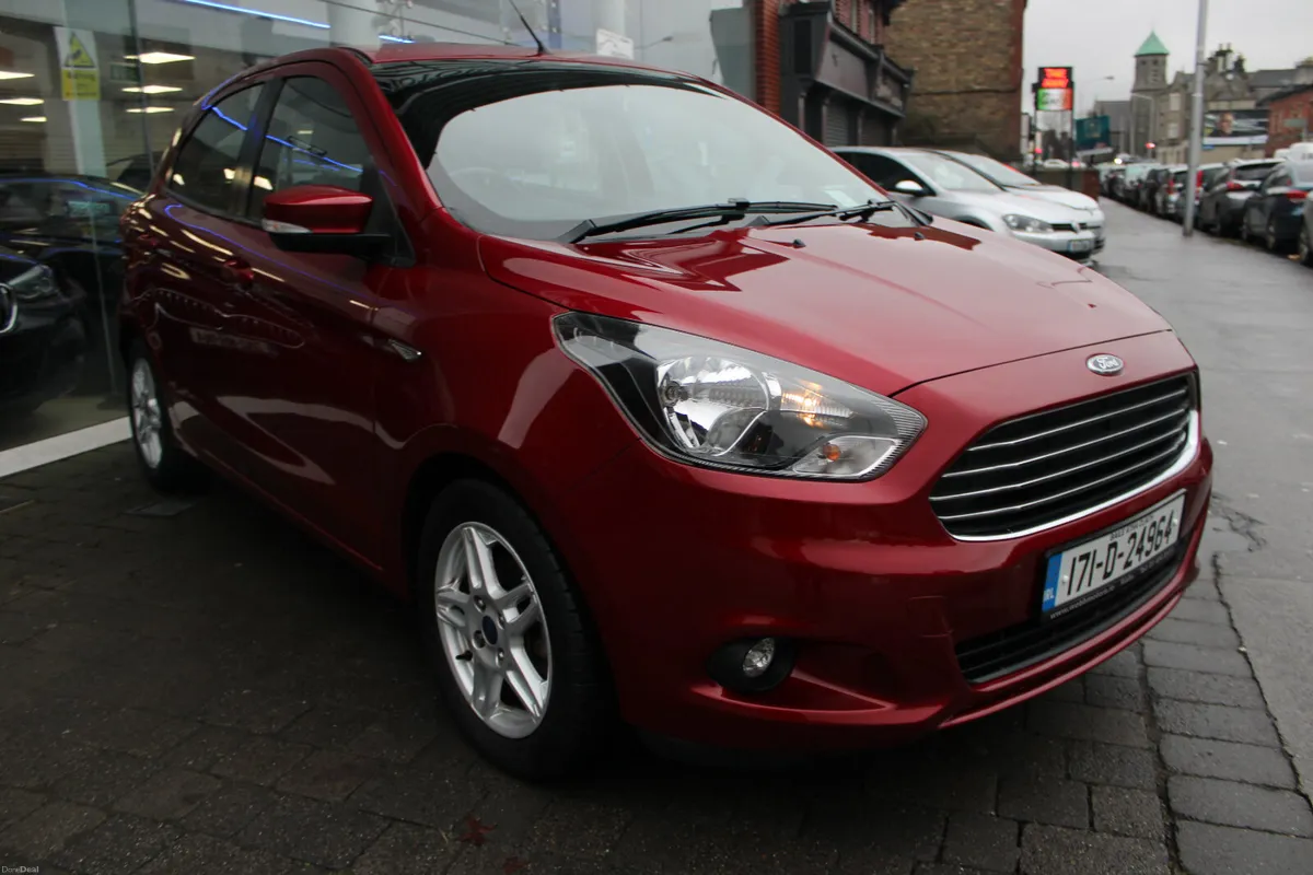 Ford KA+ 1.2 ZETEC 2017 *LOW MILEAGE*1 OWNER* - Image 2