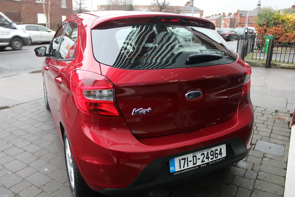 Ford KA+ 1.2 ZETEC 2017 *LOW MILEAGE*1 OWNER* - Image 4