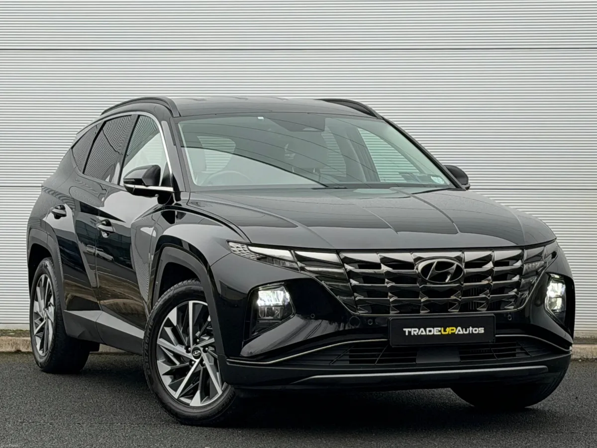 Hyundai Tucson Exec Plus 1.6 Diesel - Image 1