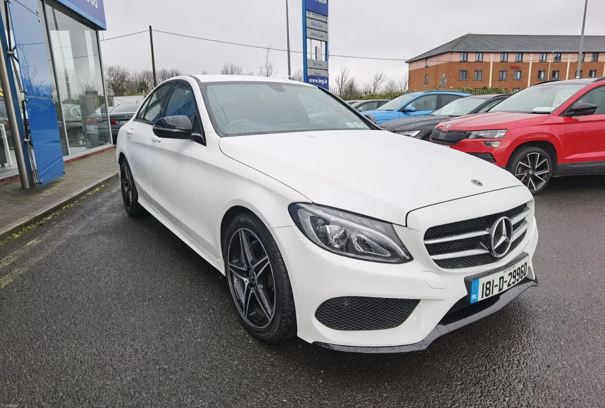 MERCEDES-BENZ C CLASS C160 AMG LINE PETROL AUTO - Image 4