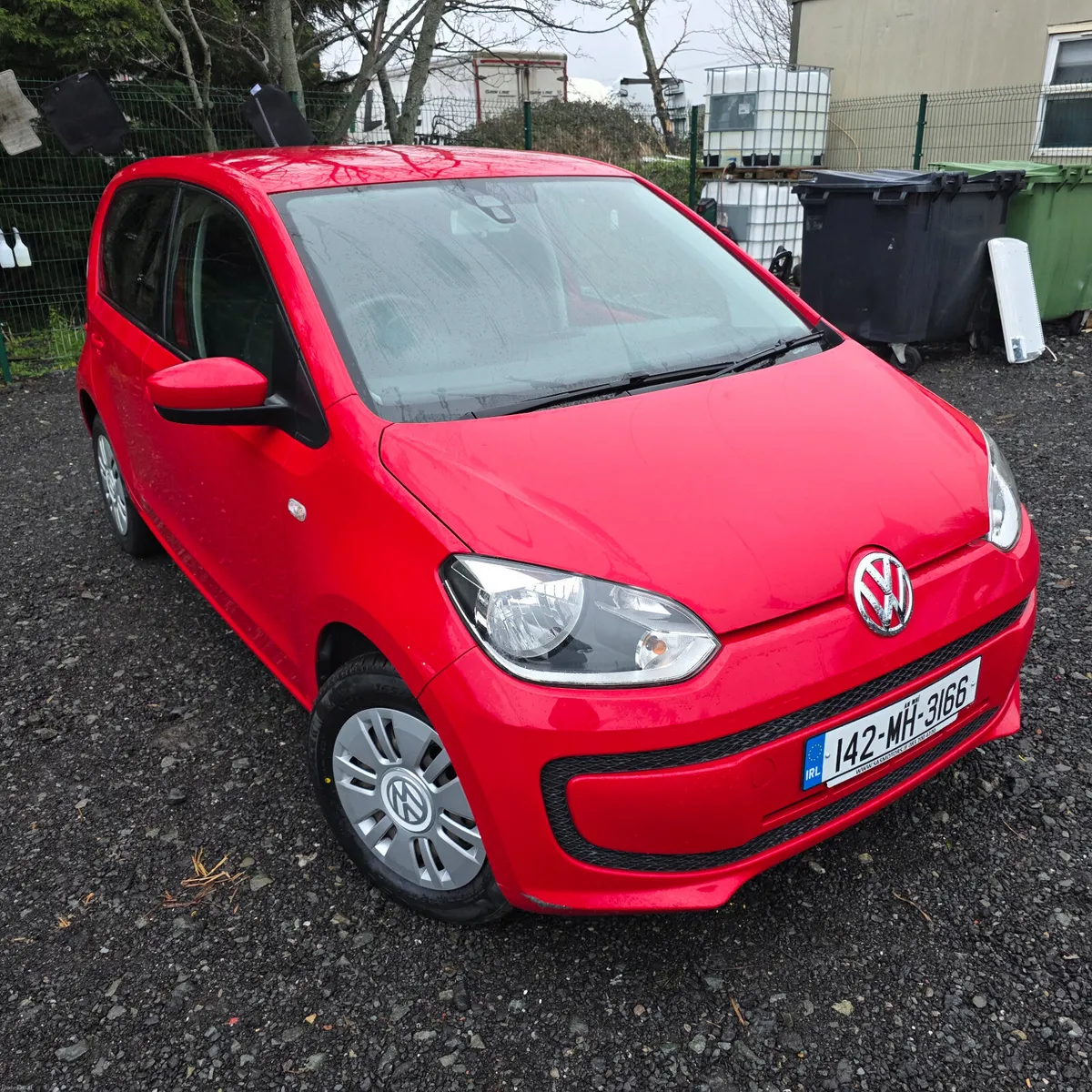 VW UP! Automatic 2014 Low Miles - Image 1