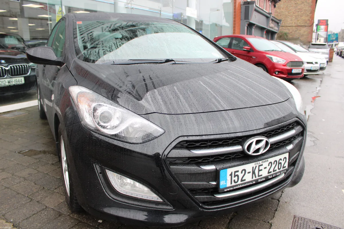 Hyundai i30 1.6 CRDI BLUE 2015 - Image 1