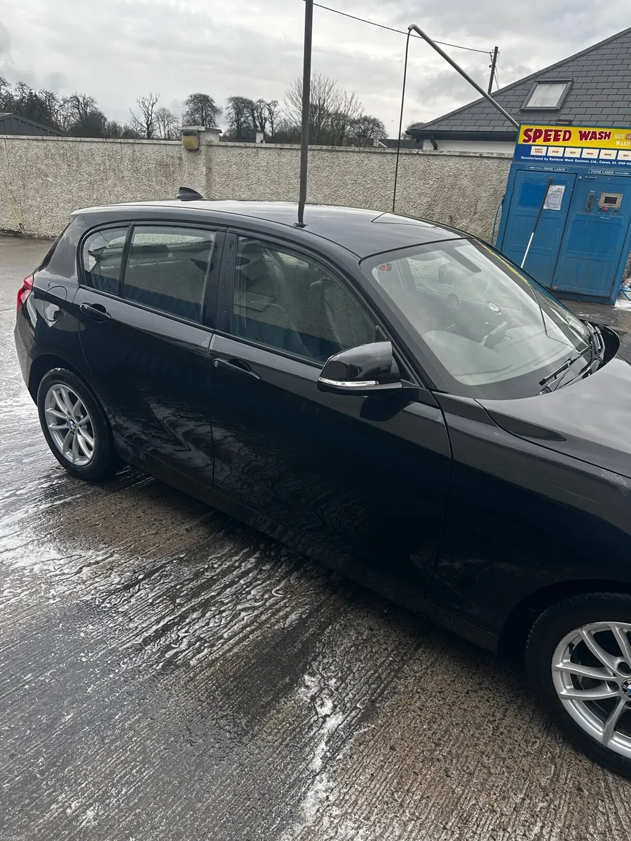 BMW 1 Series (Automatic) - Image 2
