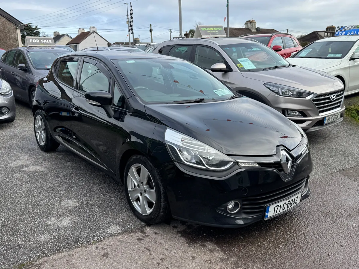 Renault Clio high Spec Diesel - Image 2