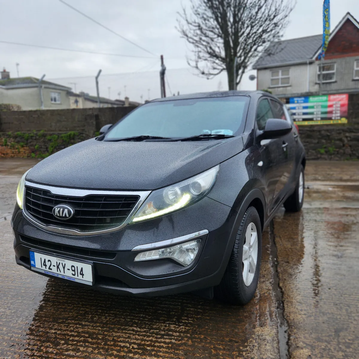 142 Kia Sportage 1.7diesel New nct - Image 3