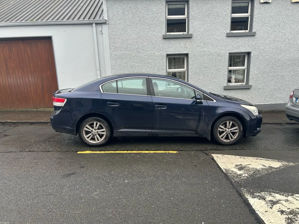 2011 Toyota Avensis 1.6 Petrol - Image 2